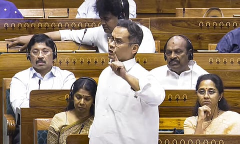 “பிற சமூகத்தினரின் சொத்துகளையும் குறிவைக்கலாம்!” - வக்பு திருத்த மசோதா மீதான விவாதத்தில் காங். சாடல்