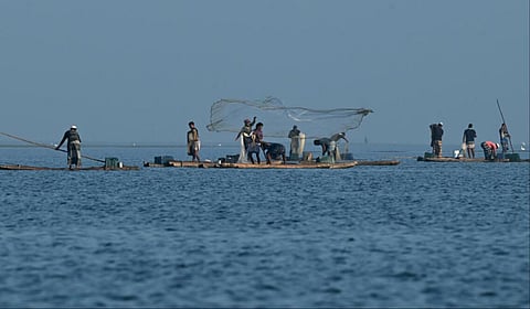 பசுமை மீன்பிடி துறைமுகங்கள் முதல் சேட்டிலைட் போனுக்கு மானியம் வரை - மீன்வளத் துறை முக்கிய அறிவிப்புகள்