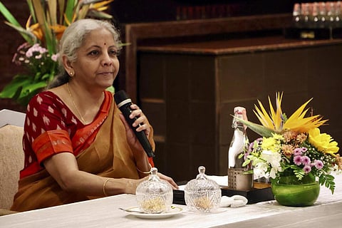 இங்கிலாந்து, ஆஸ்திரியா நாடுகளுக்கு நிதி அமைச்சர் நிர்மலா சீதாராமன் பயணம்