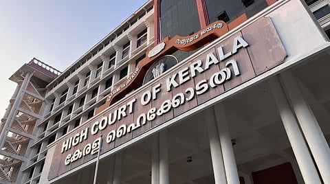 கேரளாவில் முனம்பம் வக்பு நில பிரச்சினை: குழுவை அமைக்க நீதிமன்றம் உத்தரவு