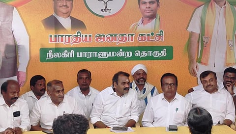 “டாஸ்மாக் முறைகேட்டை திசை திருப்பவே நீட் விவகாரம்” - ஸ்டாலின் மீது எல்.முருகன் விமர்சனம்