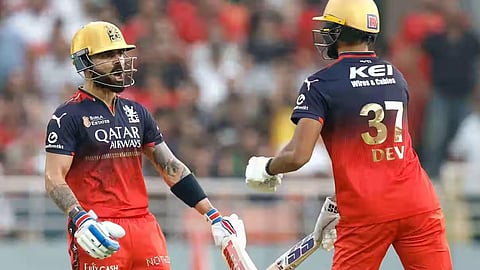 விராட் கோலி, தேவ்தத் படிக்கல் விளாசல்: பஞ்சாப் அணியை வீழ்த்தியது பெங்களூரு