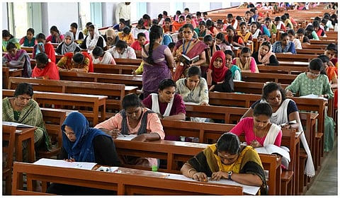 டிஎன்பிஎஸ்சி குரூப் 4 தேர்வுக்கான அறிவிப்பு வெளியீடு: 3,935 காலிப்பணியிடங்கள்!