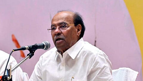 குரூப் 4 பணியிடங்களின் எண்ணிக்கையை 10,000 ஆக உயர்த்த ராமதாஸ் வலியுறுத்தல்