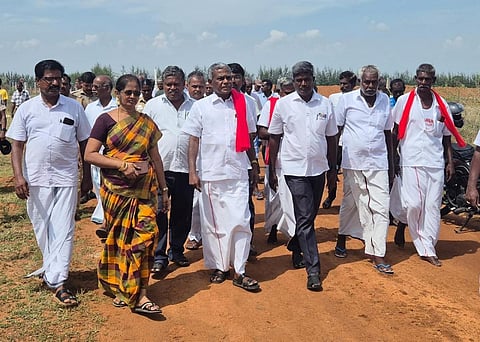 தமிழகம் முழுவதும் கனிம வளங்கள் சட்ட விரோதமாக வெட்டி எடுக்கப்படுகின்றன: சிபிஎம் குற்றச்சாட்டு