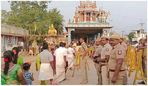 மேல்பாதி கோயிலுக்குள் பட்டியலின மக்கள் செல்ல எதிர்ப்பு: ஊராட்சி மன்ற தலைவர் உட்பட 50 பேர் மீது வன்கொடுமை வழக்கு