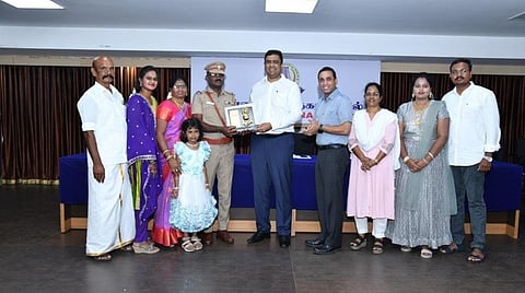 சென்னையில் ஒரே நாளில் 47 போலீஸார் பணி ஓய்வு