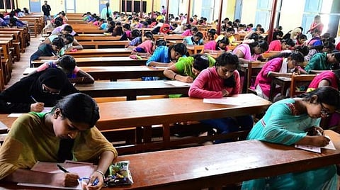 ஜேஇஇ பிர​தான தேர்வு விண்ணப்பிக்க இன்று கடைசி நாள்