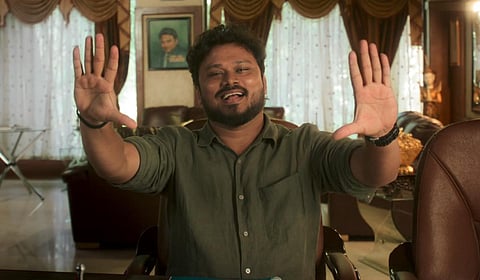 வி.ஜே.சித்து இயக்கி நடிக்கும் படத்தின் தலைப்பு ‘டயங்கரம்’!