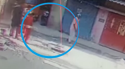 சென்னை | பாதாள சாக்கடை குழியில் விழுந்த சிறுவனை மீட்ட பொதுமக்கள்