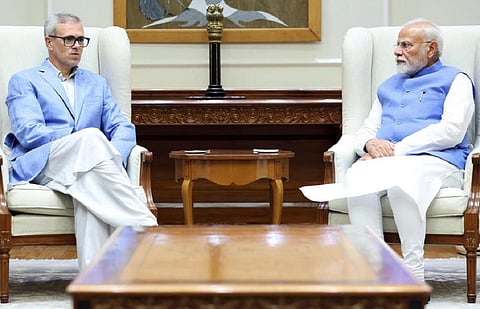 பிரதமர் மோடியுடன் ஜம்மு காஷ்மீர் முதல்வர் உமர் அப்துல்லா சந்திப்பு.