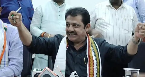 தற்கொலைப் படையாக பாகிஸ்தானுக்கு செல்ல தயார்: கர்நாடக அமைச்சர் பேட்டி