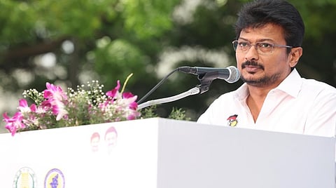 ரூ.17 கோடியில் நவீன விளையாட்டு கட்டமைப்புகள்: காணொலி மூலம் உதயநிதி திறந்து வைத்தார்