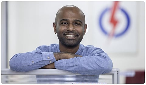 சிங்கப்பூரில் ஆட்சி அமைக்கும் பிஏபி கட்சியில் 6 தமிழர்கள்: கடையநல்லூரை சேர்ந்த ஹமீத் ரசாக் எம்பியாக தேர்வு