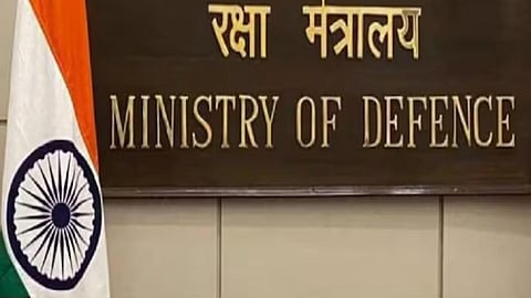 பாக். நடத்திய தாக்குதலில் இழப்புகள் ஏதும் இல்லை: பாதுகாப்புத்துறை அமைச்சகம் விளக்கம்