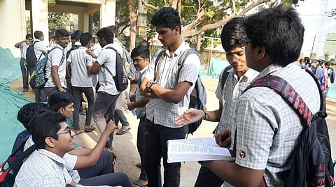 விடைத்தாள் நகல் பெற நாளை முதல் விண்ணப்பிக்கலாம்