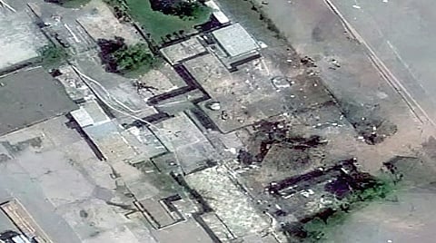 ராவல்பிண்டியில் உள்ள நூர் கான் விமான தளம் சேதமடைந்துள்ளது.