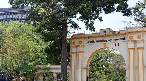 1,500 அரசு பள்ளி மாணவர்களுக்கு கோடை சுற்றுலா: பள்ளிக் கல்வித் துறை தகவல்