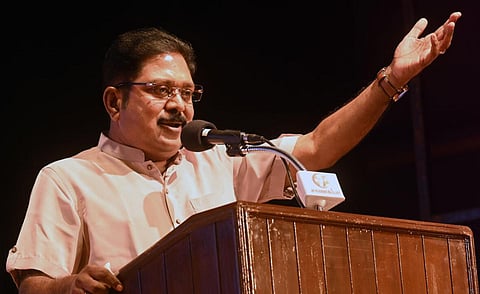 அரசு மருத்துவமனைகளில் போதுமான மருத்துவர்கள் இருப்பதை உறுதி செய்க: தினகரன்