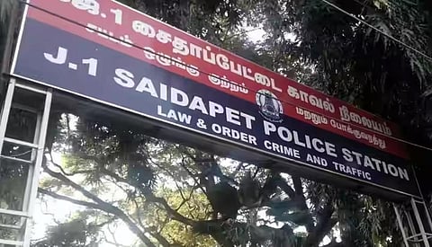 சென்னை: பிளஸ் 1 மாணவனை கத்தியால் வெட்டிய சிறுவர்கள் - தனிப்படை அமைத்து போலீஸார் விசாரணை