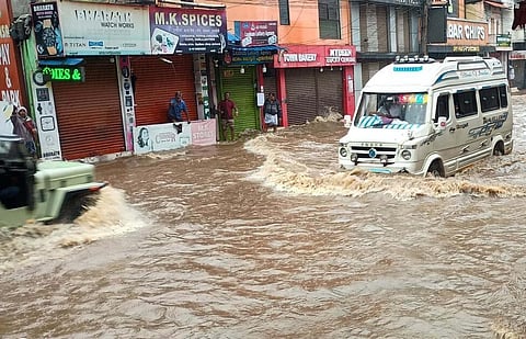 இடுக்கியில் கனமழை வெள்ளம்
