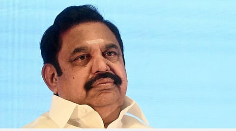 இபிஎஸ் கையெழுத்திட்ட படிவங்களை ஏற்க கூடாது: தேர்தல் ஆணையத்திடம் வா.புகழேந்தி, சூரியமூர்த்தி மனு