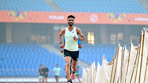 ஆசிய தடகளத்தில் தங்கம் வென்றார் குல்வீர் சிங்