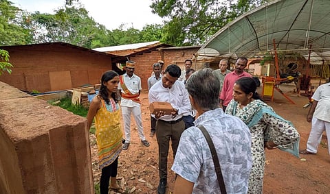 கிராம வீட்டுமனை திட்டங்களுக்கு செலவு குறைந்த கட்டிட தொழில்நுட்பம் @ ஆரோவில்