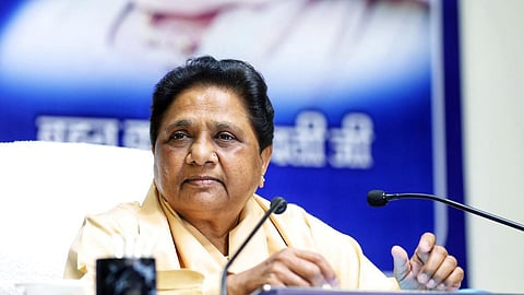 “பகுஜன் சமாஜ் கட்சியை பலவீனப்படுத்த சாதிவெறி கட்சிகள் சதி” - மாயாவதி காட்டம்