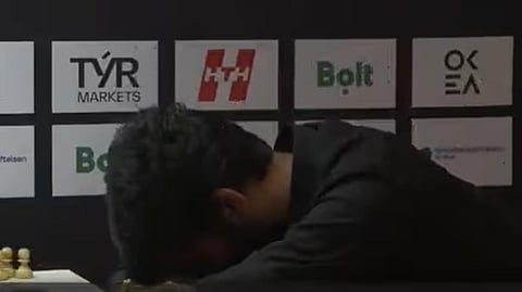 நார்வே செஸ்: பட்டம் வெல்லும் வாய்ப்பை இழந்த குகேஷ் - மேஜை மீது தலை சாய்த்து வாடினார்