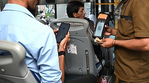 டிக்கெட் பரிவர்த்தனை தோல்வியடைந்தால் பயணிகளுக்கு அரை மணி​ நேரத்தில் பணம் திரும்ப வரும்