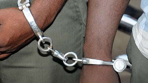 அசாமில் கால்நடை பாதுகாப்பு சட்டத்தை மீறி இறைச்சி கூடங்கள் நடத்திய 16 பேர் கைது