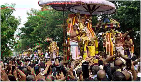 மன்னார்குடி: முதன்முறையாக கருட வாகனத்தில் 11 பெருமாள்கள் ஒரே இடத்தில் சங்கமித்து அருள்பாலித்த நிகழ்ச்சி