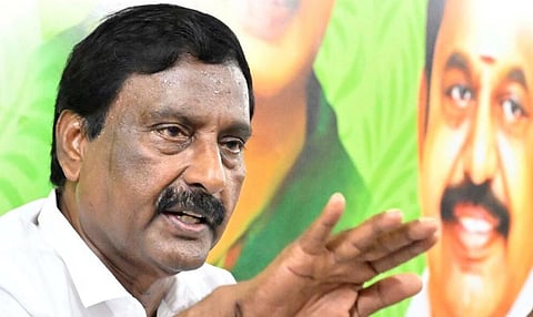 புதுவையில் கல்வி உரிமைச் சட்டத்தை அமல்படுத்தாதது கண்டிக்கத்தக்கது: அதிமுக