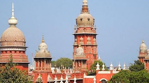 பொதுமக்கள் அளிக்கும் மனுக்களுக்கு 30 நாளில் பதில் தர வேண்டும்: தவறினால் ஆட்சியர்களுக்கு ரூ.25,000 அபராதம்