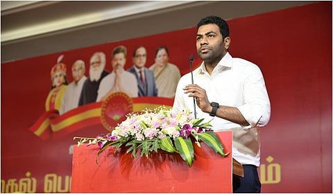 நெல் கொள்முதல் பணம் ரூ.811 கோடியை விவசாயிகளுக்கு தராமல் இழுத்தடிப்பதா? - அரசுக்கு தவெக கண்டனம்