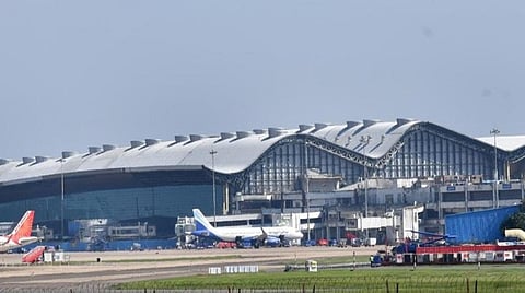 சென்னை விமான நிலையத்தில் ஆப்பிரிக்க குரங்குகள், ஆமைகள் பறிமுதல்