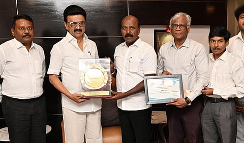 புகையிலை தடுப்பு திட்டத்தை சிறப்பாக செயல்படுத்திய தமிழகத்துக்கு மத்திய அரசு விருது!