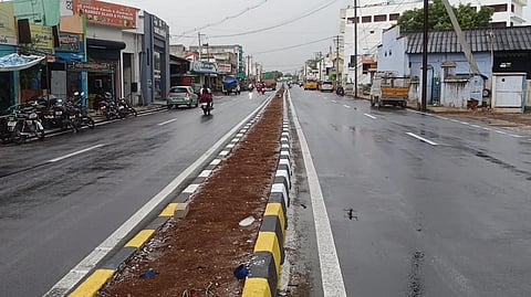 சத்தியமங்கலம் - மேட்டுப்பாளையம் இடையே இடைவெளி இல்லாமல் அமைக்கப்பட்ட நான்கு வழிச்சாலை!