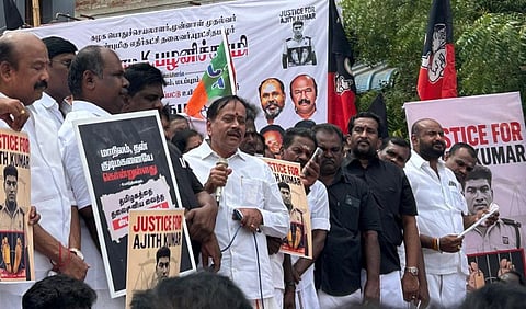 “அதிமுக, பாஜக இணைந்து போராடும்!” - திருப்புவனம் ஆர்ப்பாட்டத்தில் ஹெச்.ராஜா பேச்சு