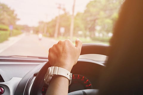 அதிவேகமாக வாகனம் ஓட்டுவதால் உயிரிழக்கும் தனிநபரின் குடும்பத்துக்கு காப்பீட்டு நிறுவனம் இழப்பீடு வழங்க தேவையில்லை: உச்ச நீதிமன்றம்