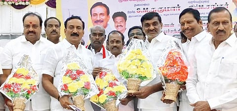 எங்களுக்குத் தெரியாம நடந்துருச்சு... இருந்தாலும் தப்புத்தான்! - ஆபாச நடன சர்ச்சையில் ஆற்காடு நகர அதிமுக