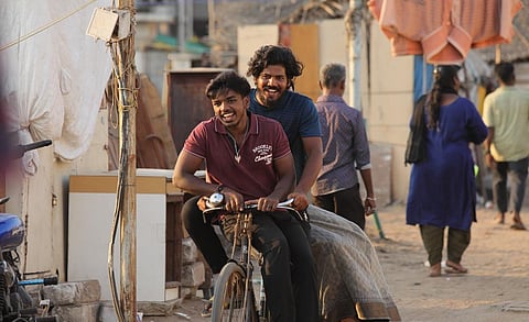 பீனிக்ஸ் - திரை விமர்சனம்