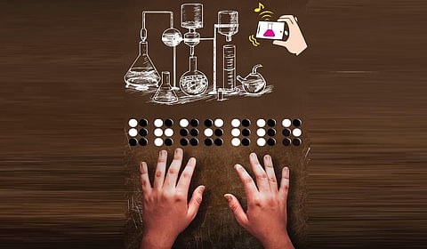 பார்வை மாற்றுத்திறனாளியும் நாளை விஞ்ஞானியாக இன்றே வழி வகுப்போம்