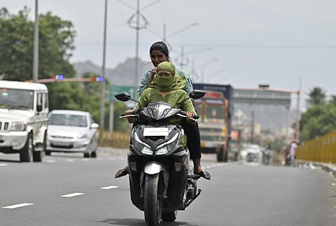 தமிழகத்தில் வெப்பநிலை 3 நாட்களுக்கு வழக்கத்தை விட 7 டிகிரி வரை உயர வாய்ப்பு