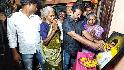 “காவல் மரணங்களை மூடி மறைக்க பேரம் பேசும் திமுகவினர்” - திருப்புவனத்தில் சீமான் காட்டம்