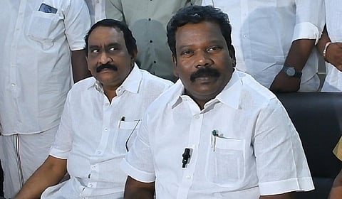 படங்கள்: வி.எம்.மணிநாதன்