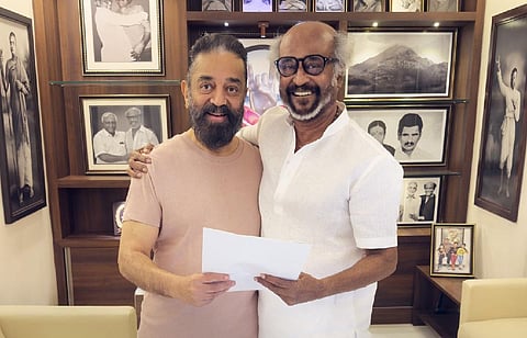 ரஜினிகாந்தை சந்தித்து வாழ்த்து பெற்ற கமல்ஹாசன்!