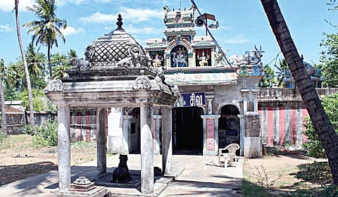 ஆனந்தம் தந்தருளும் மங்கள சனீஸ்வரர்