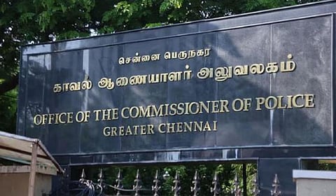 போதைப்பொருள் வழக்கில் கைதாகாமல் இருக்க ரூ.50 லட்சம் கைமாறிய புகார்: காவல் ஆய்வாளர், 2 எஸ்ஐக்கள் காத்திருப்போர் பட்டியலுக்கு மாற்றம்